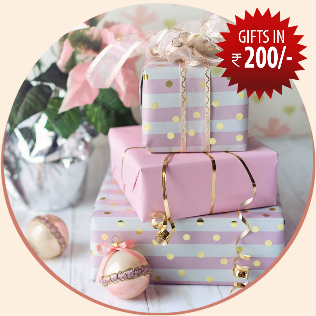 Gifts for store girls below 200